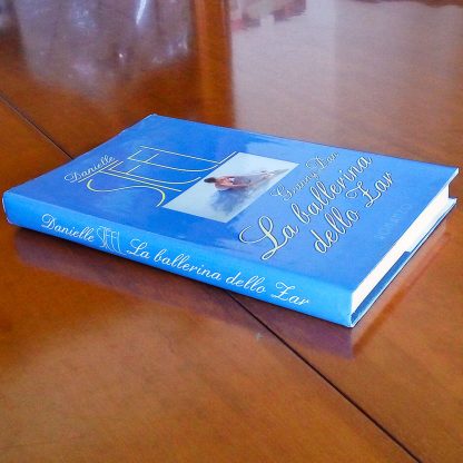 Granny Dan La ballerina dello Zar Romanzo di Danielle Steel Mondolibri - immagine 3