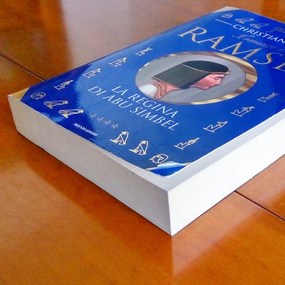 Libro usato Il Romanzo di Ramses. La regina di Abu Simbel di Christian Jacq Mondadori - immagine 5