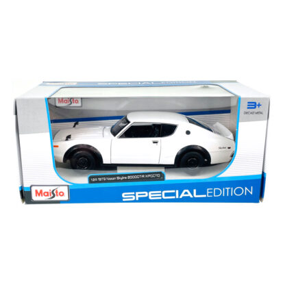 Maisto 1973 Nissan Skyline 2000GT-R (KPGC110) 1:24 Modellino Auto Automobile - immagine 5
